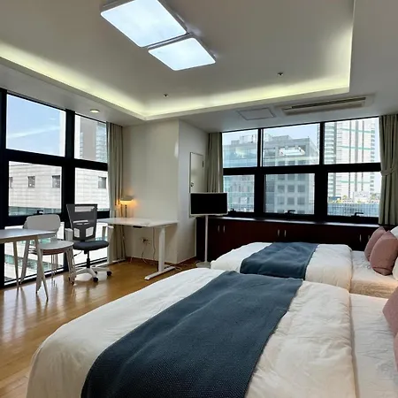 Coex Vip 15 New Open 2 Queen Beds Apartment